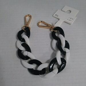 A New Day Interlocking Chain Handbag Or Wristlet Strap Black & White *NWT*